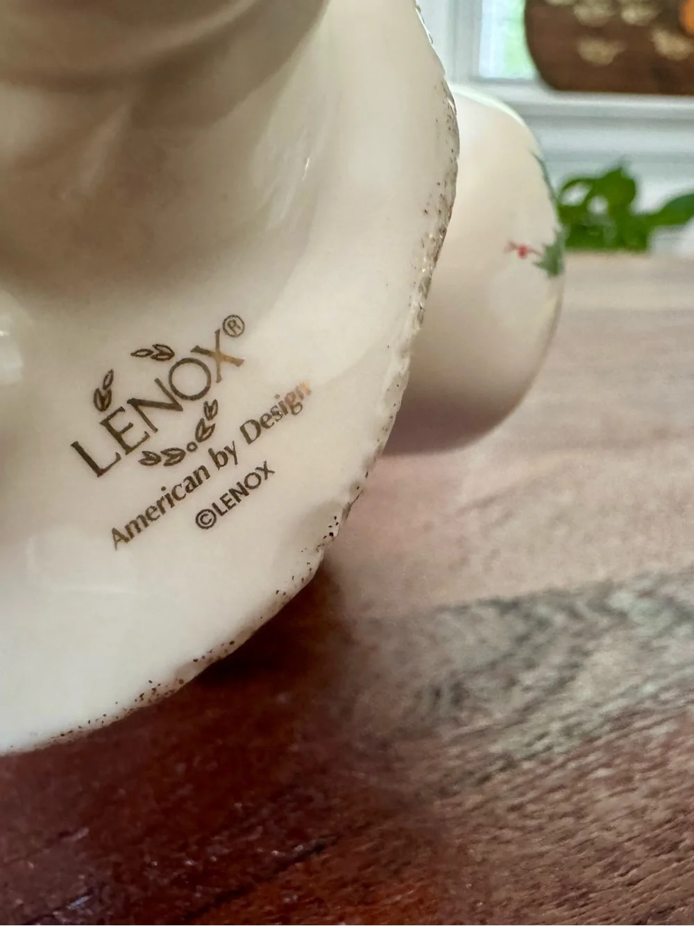 Lenox Fine Ivory Porcelain “Shh…Santa” Holiday 7” Figurine Christmas Retired